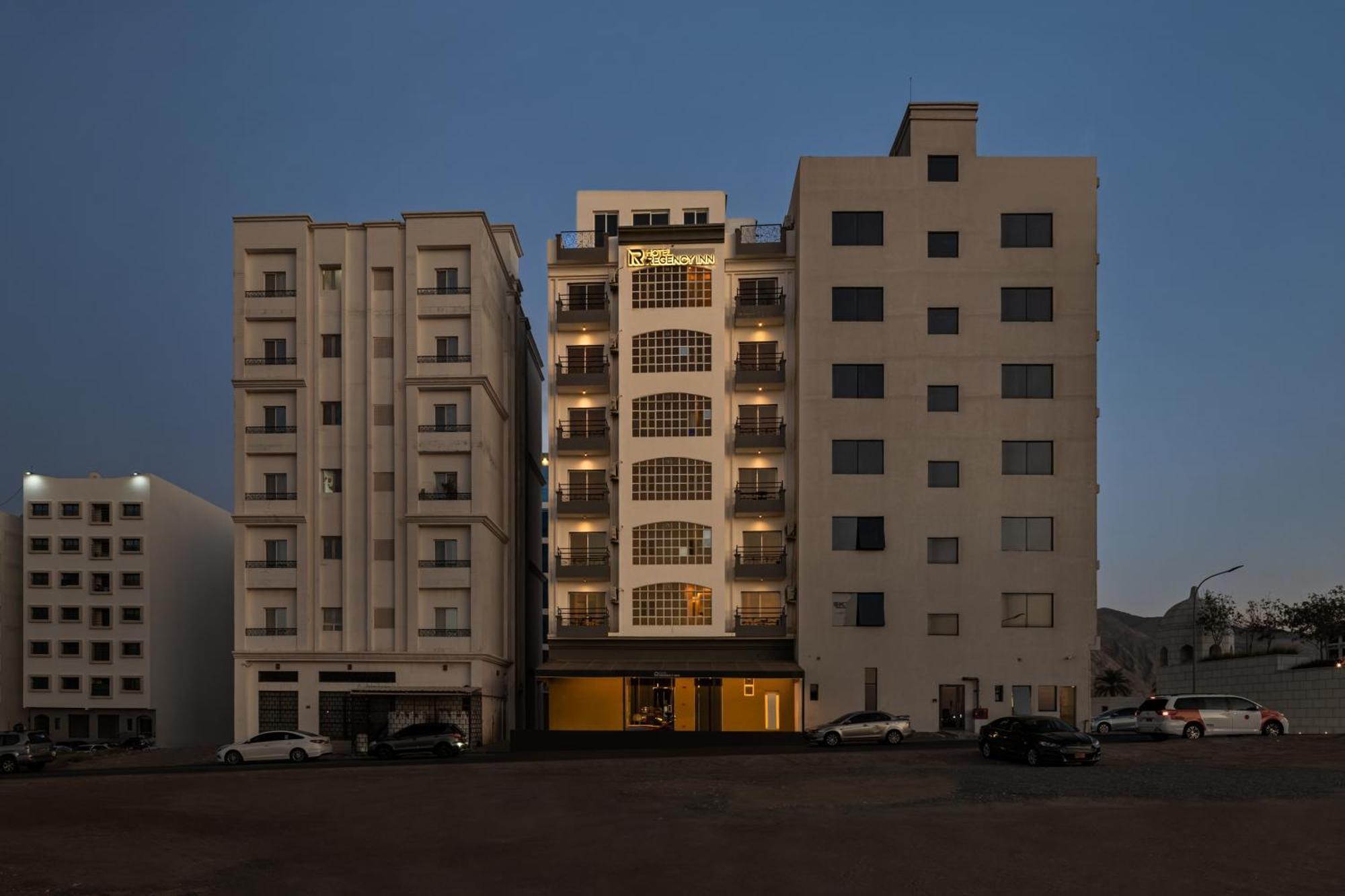 Regency Superior King 2*