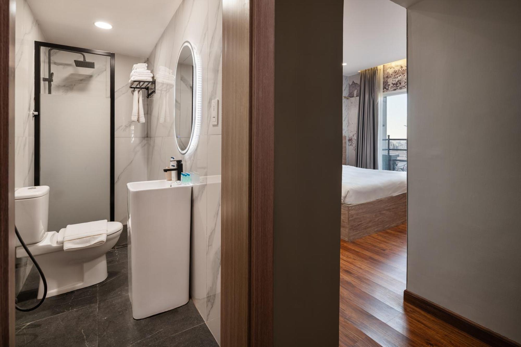 Regency Superior King Hotel Muscat